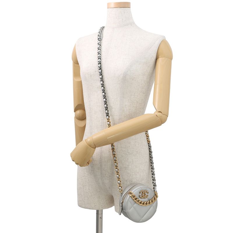 Chanel Chain Shoulder Bag 19 CC Logo Lambskin