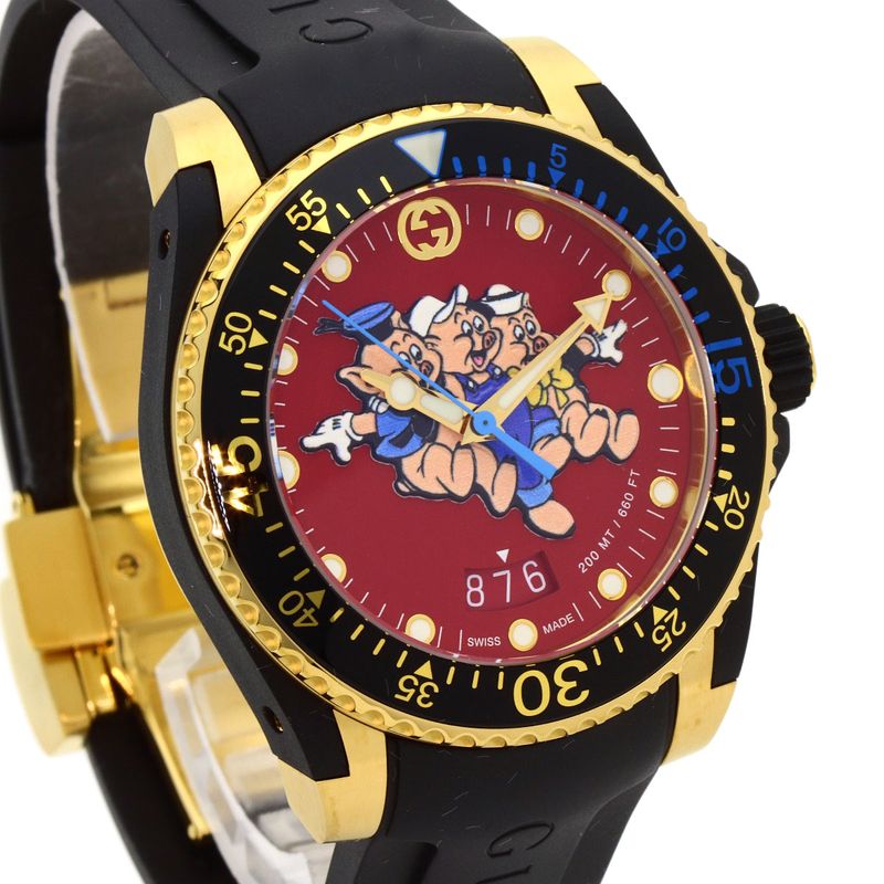 Gucci 136.3 Dive Three Little Pigs Watch Rubber