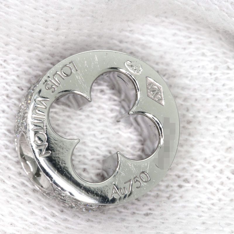 Louis Vuitton Pendentif Empreinte Diamond Pendant Top 18K White Gold