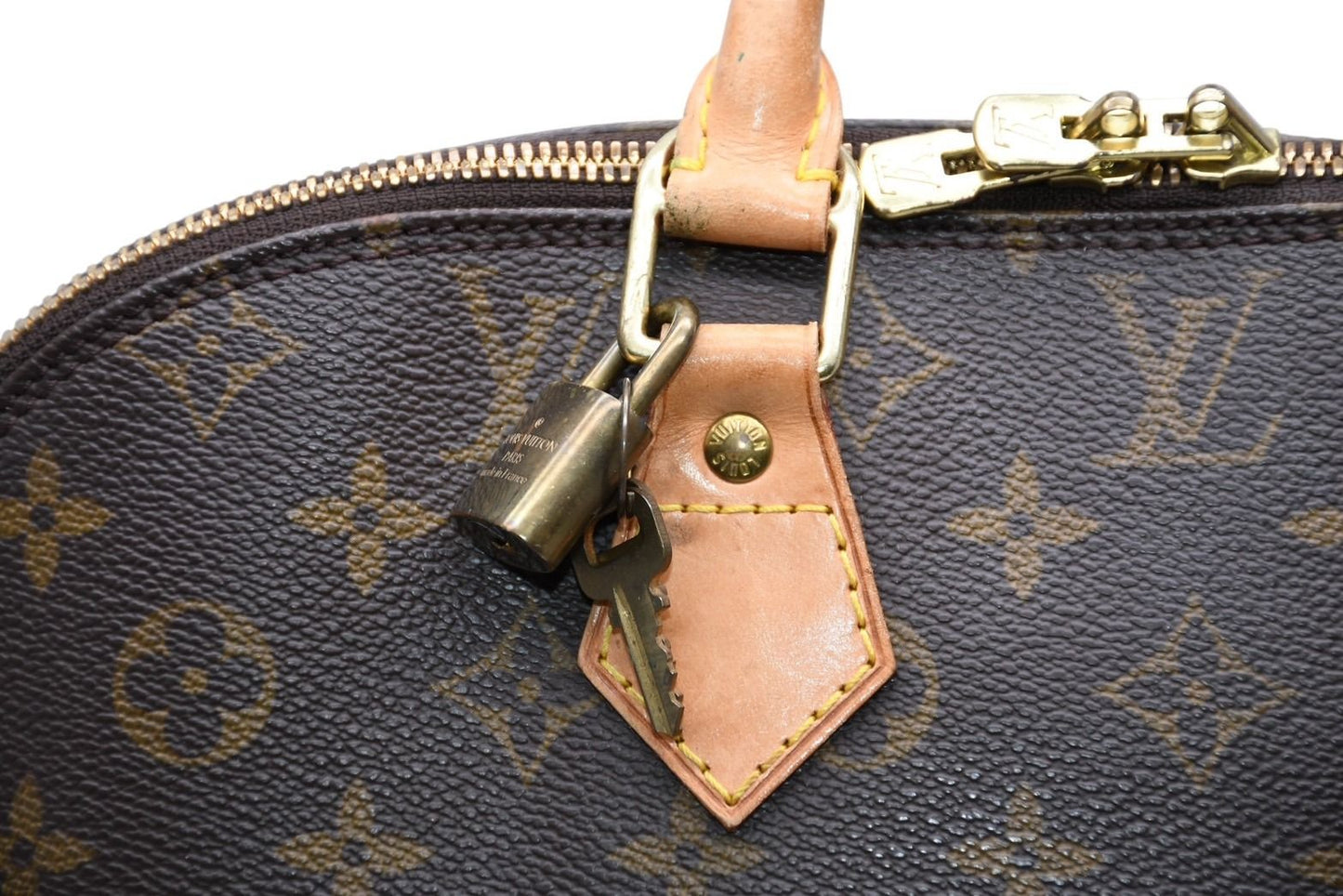 Louis Vuitton Alma PM Handbag Monogram Brown Gold — view 4