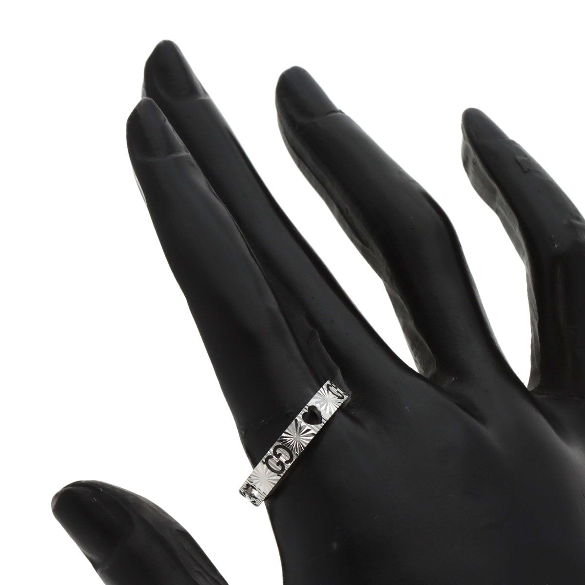 Gucci Icon Heart Ring 18K White Gold