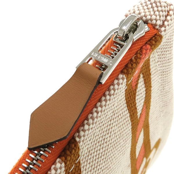 Hermes Yachting Pouch Is Made of Canvas