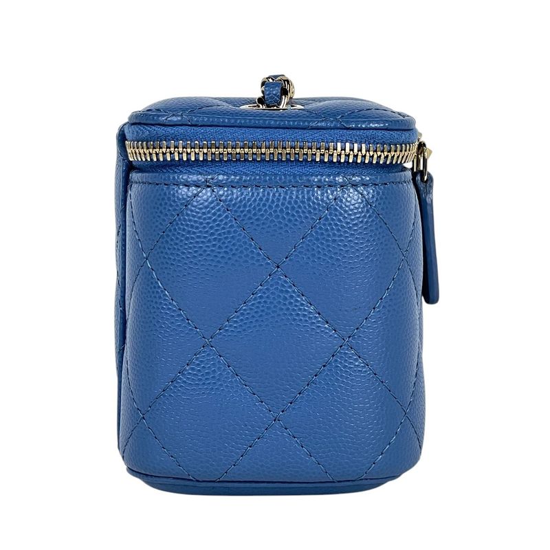 Chanel CC Logo Chain Shoulder Bag Quilted Vanity Caviar