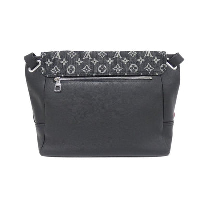 Louis Vuitton Monogram Drip Besace Tokyo Shoulder Bag