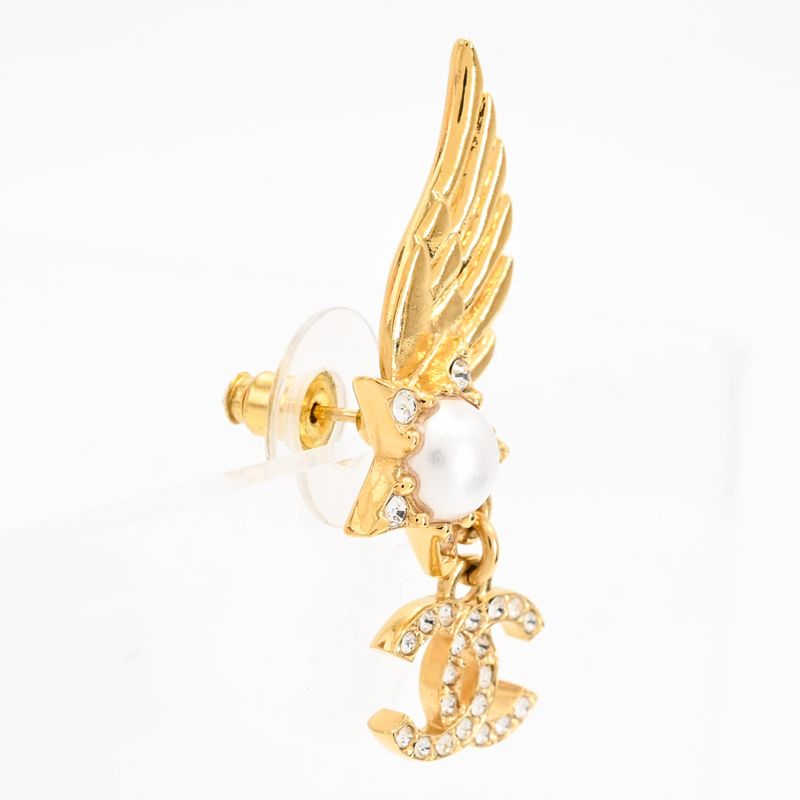 Chanel Earrings Gold
