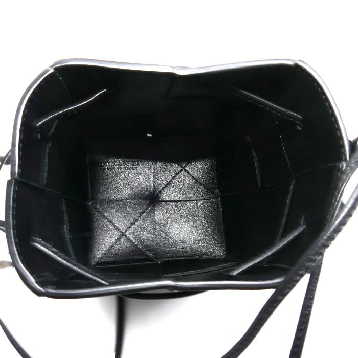 Bottega Veneta Maxi Intrecciato Cassette Mini Shoulder Bag Black
