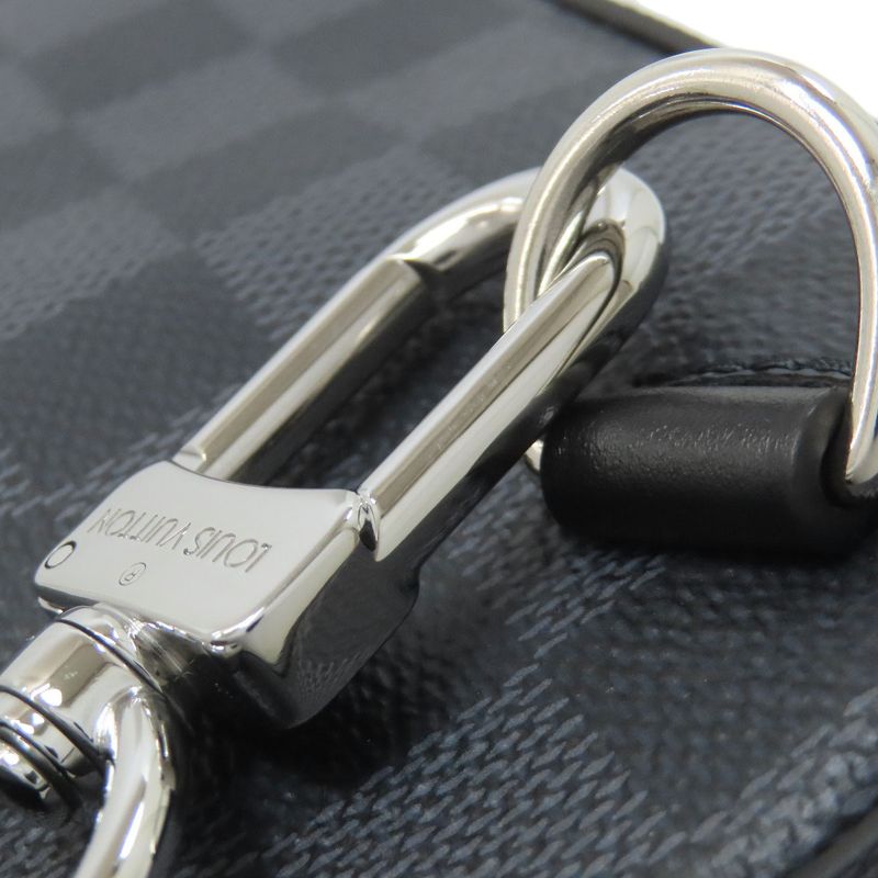 Louis Vuitton Avenue Sling Bag Damier Canvas