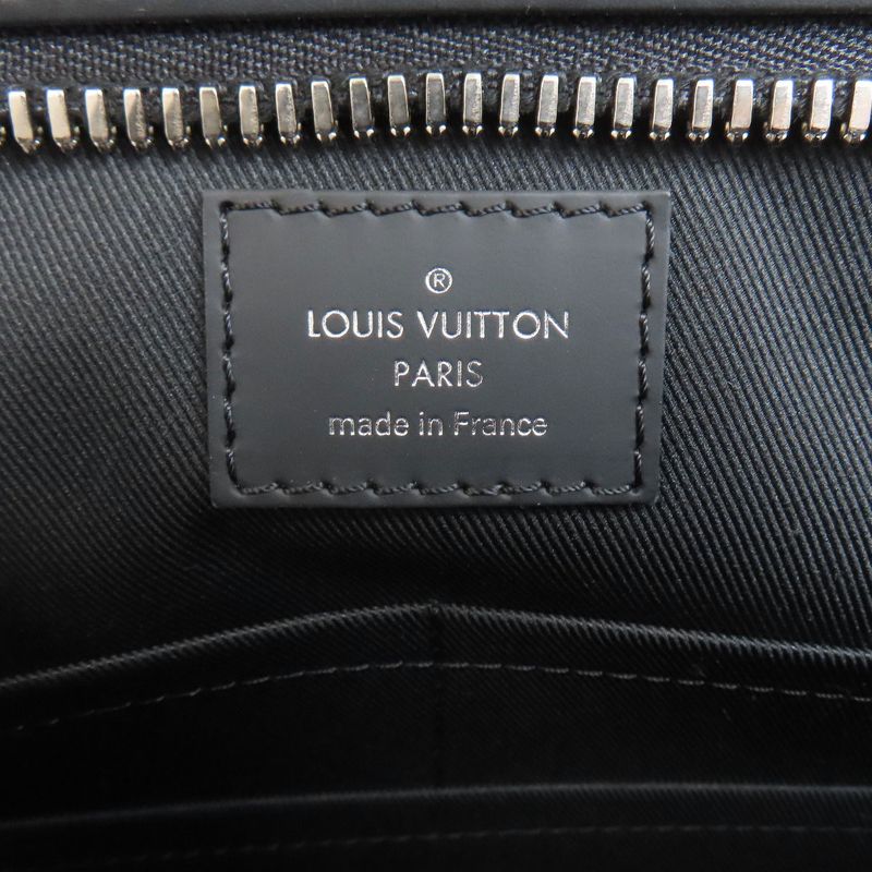 Louis Vuitton Hunter Shoulder Bag Damier Canvas