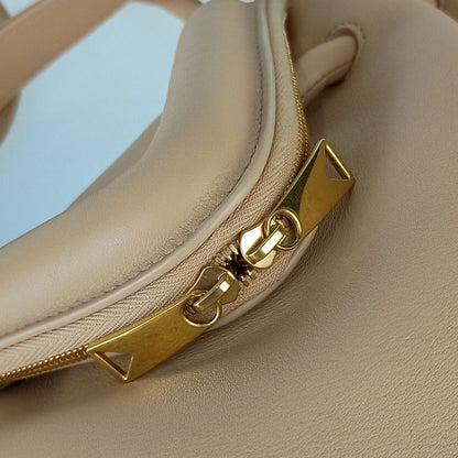 Bottega Veneta Shoulder Bag Beak Beige Leather 2-Way Gold