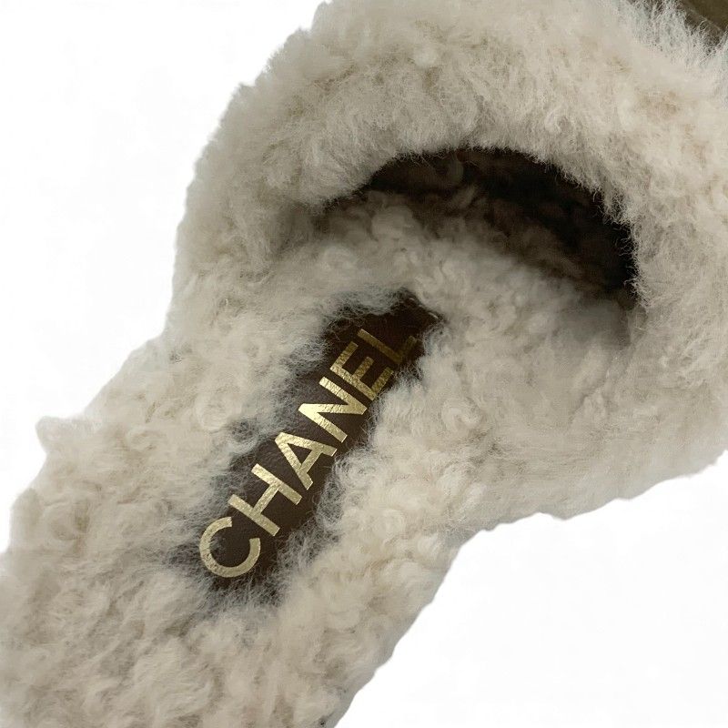 Chanel Sandals Shoes Suede Mouton Cork Khaki Brown Gold CC Logo Quilted