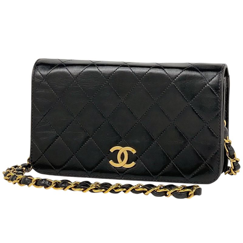 Chanel CC Logo Chain Shoulder Bag Quilted Push Lock Leather