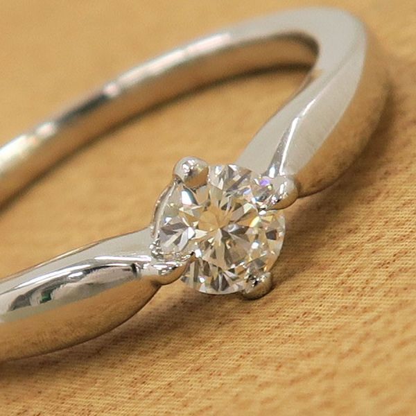 Bvlgari Dedica Tavenezia Diamond Ring