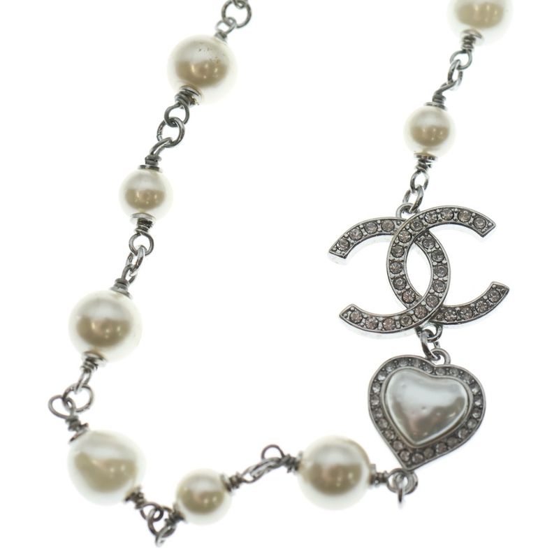 Chanel CC Logo Pearl Necklace Heart Pendant Chain Silver White