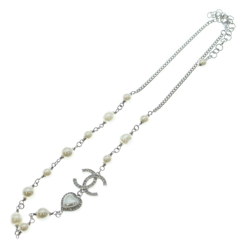 Chanel CC Logo Pearl Necklace Heart Pendant Chain Silver White