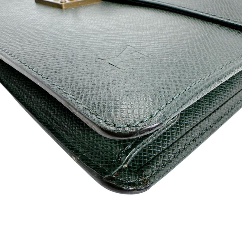 Louis Vuitton Taiga Epi Sea Pochette Clado Second Bag Green