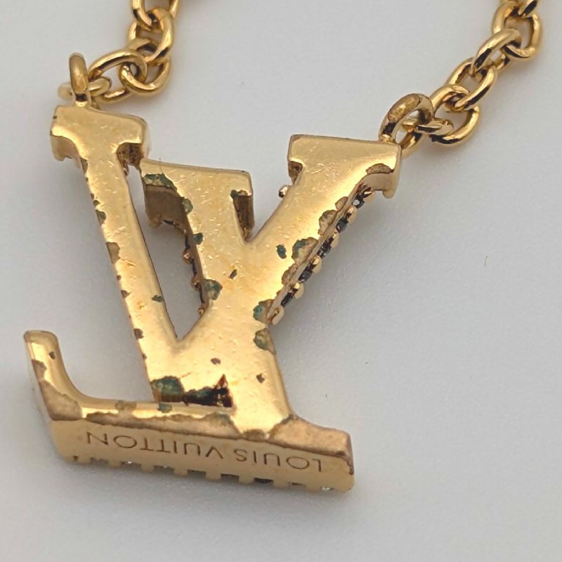 Louis Vuitton Necklace LV Iconic Gold