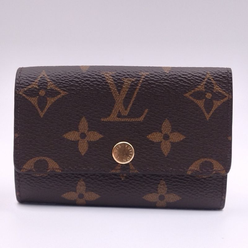 Louis Vuitton Multicles 6 Monogram Handbag