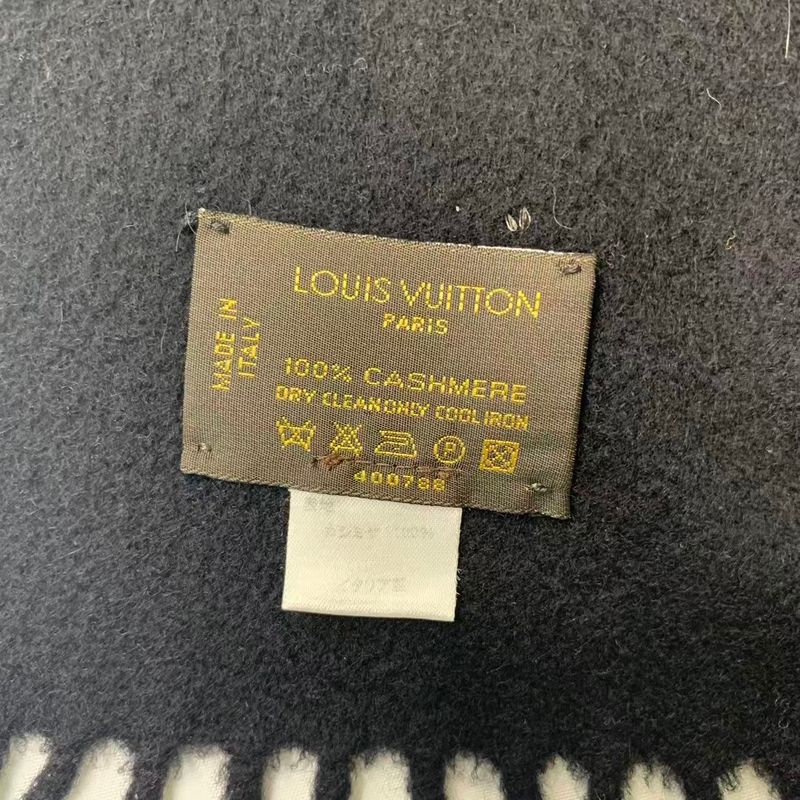 Louis Vuitton Scarf Cashmere Black LV Logo