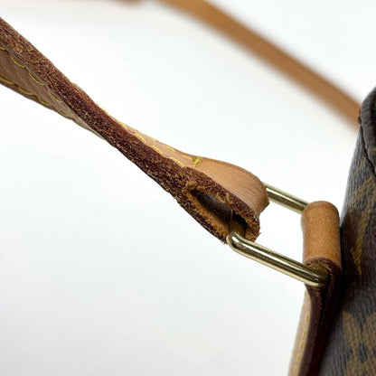 Louis Vuitton Trocadero 27 Crossbody Shoulder Bag Monogram Brown