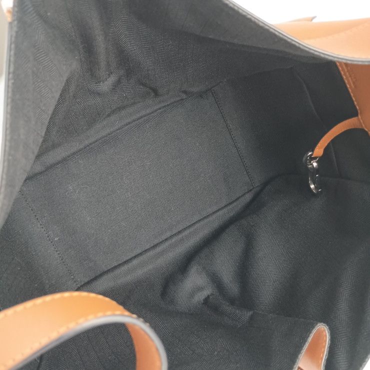 Loewe Handbag Hammock Small Tan Classic Calf 2-Way
