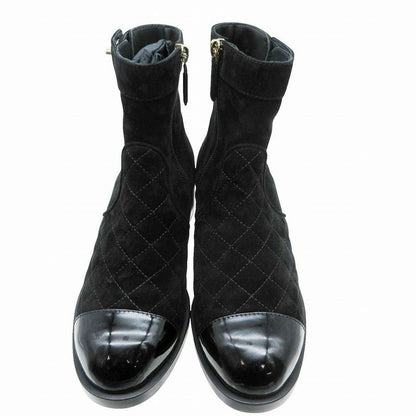Chanel Suede CC Logo Turnlock Quilted Boots Shoes