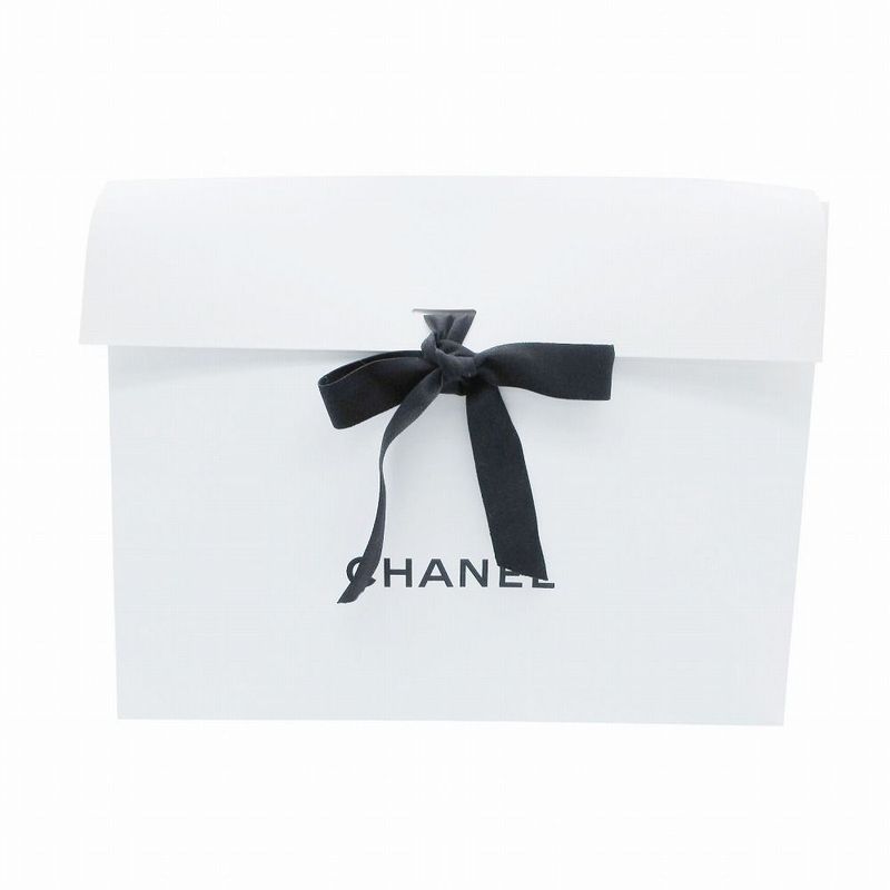 Chanel Tweed Plaid Beret Cap White M Tnt