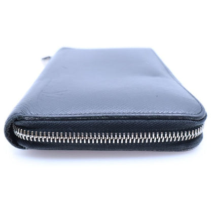Louis Vuitton Taiga Round Zip Fastener Long Wallet Black