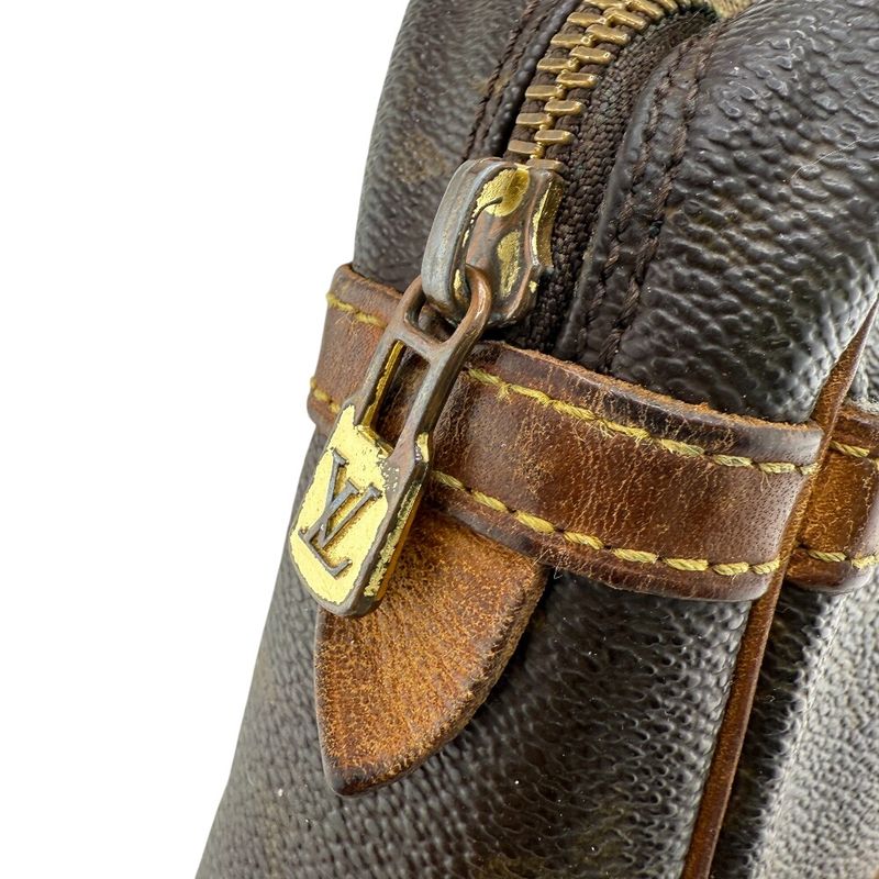 Louis Vuitton Second Compiegne 23 Clutch