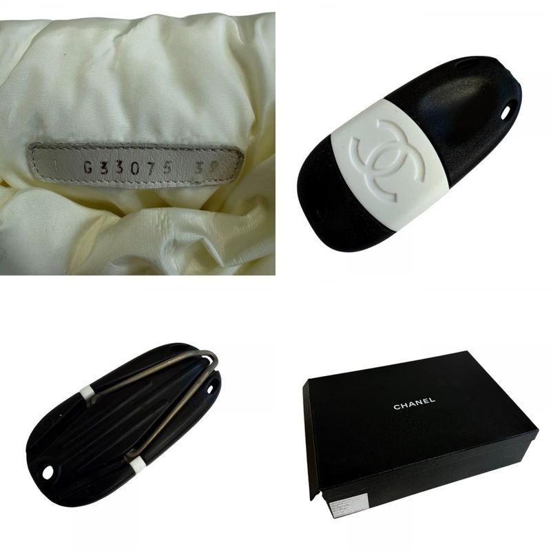 Chanel Snow Boots White