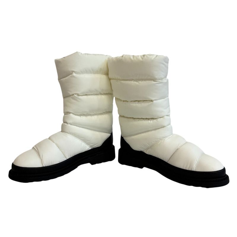 Chanel Snow Boots White