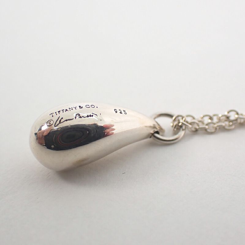 Tiffany & Co. 925 Teardrop Pendant Necklace
