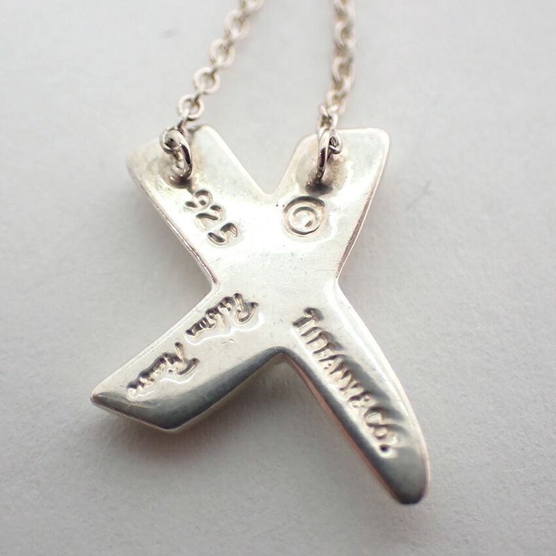 Tiffany & Co. 925 Kiss Paloma Picasso Necklace