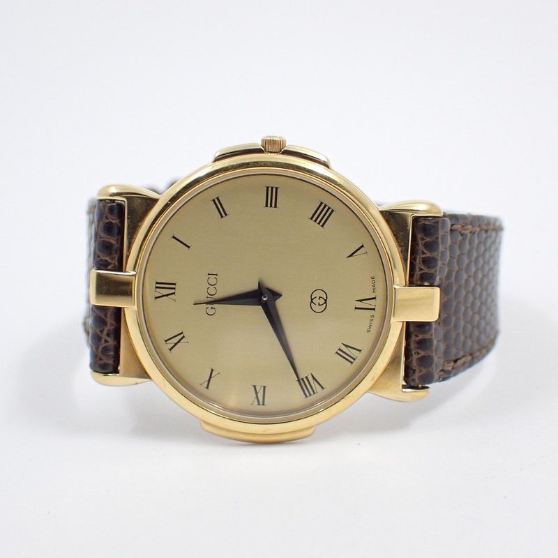 Gucci Quartz Watch Gold Leather