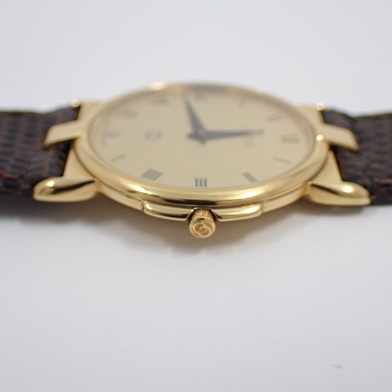 Gucci Quartz Watch Gold Leather