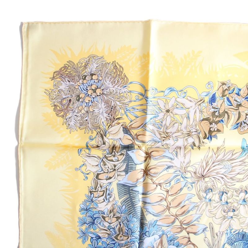 Hermes Carre 90 Scarf L'ile Deserte Human Island Plant Silk Yellow