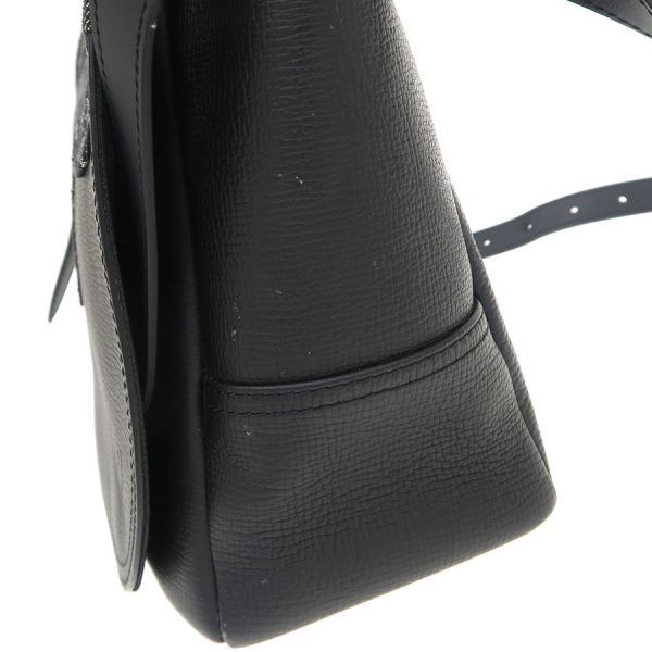 Louis Vuitton Drip Besace Tokyo