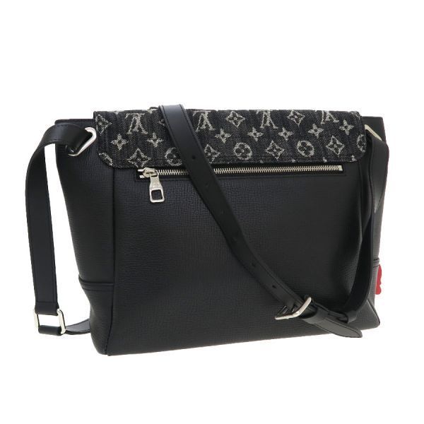 Louis Vuitton Drip Besace Tokyo