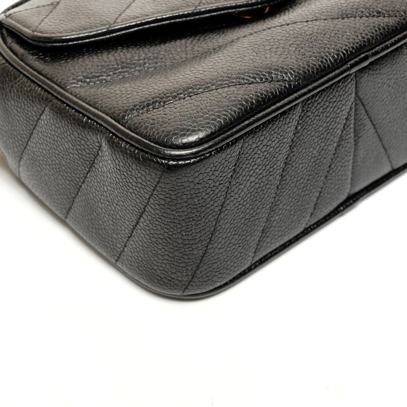 Chanel Shoulder Bag Caviar Turnlock Chain