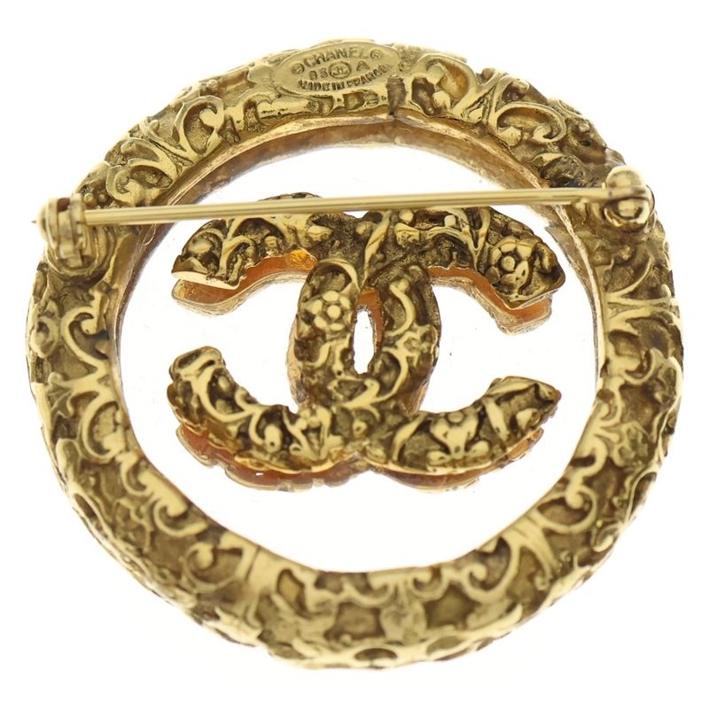 Chanel CC Logo Lava Brooch Gold