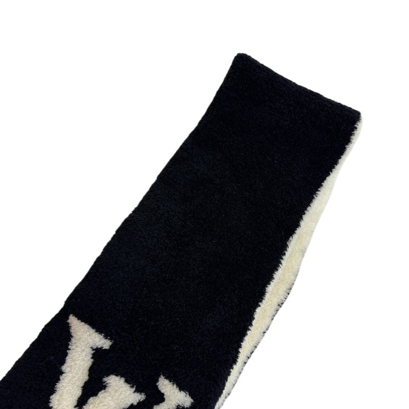 Louis Vuitton Confit Muffler Black Scarf