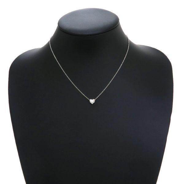 Harry Winston Heart Shape Solitaire Pendant Necklace
