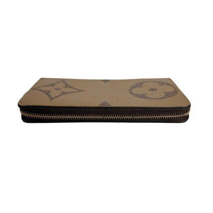 Louis Vuitton Giant Reverse Zippy Long Wallet