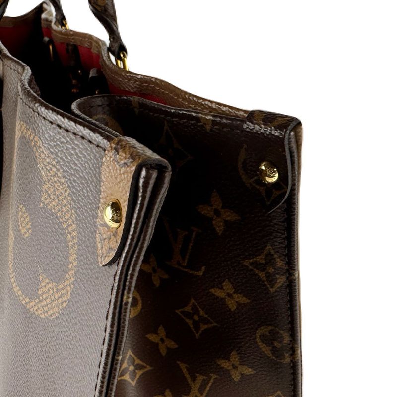 Louis Vuitton Handbag Monogram Giant on the Go GM