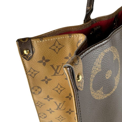 Louis Vuitton Handbag Monogram Giant on the Go GM
