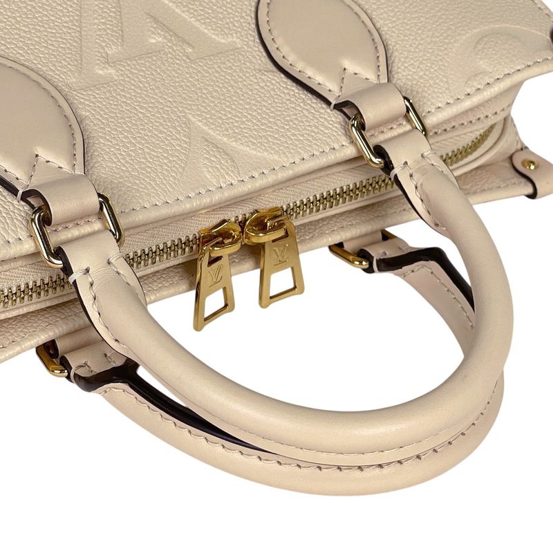 Louis Vuitton on the Go East West 2-Way Shoulder Bag Chain Monogram Empreinte