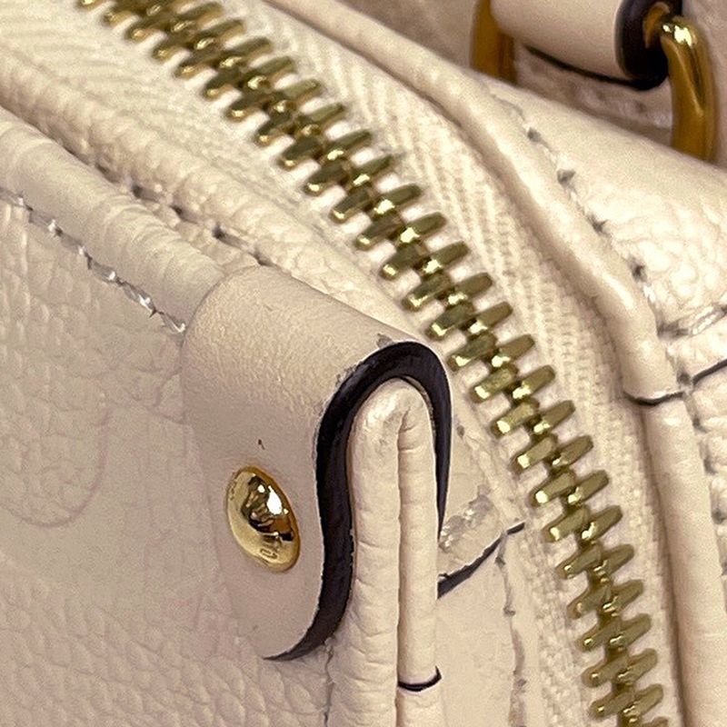 Louis Vuitton on the Go East West 2-Way Shoulder Bag Chain Monogram Empreinte