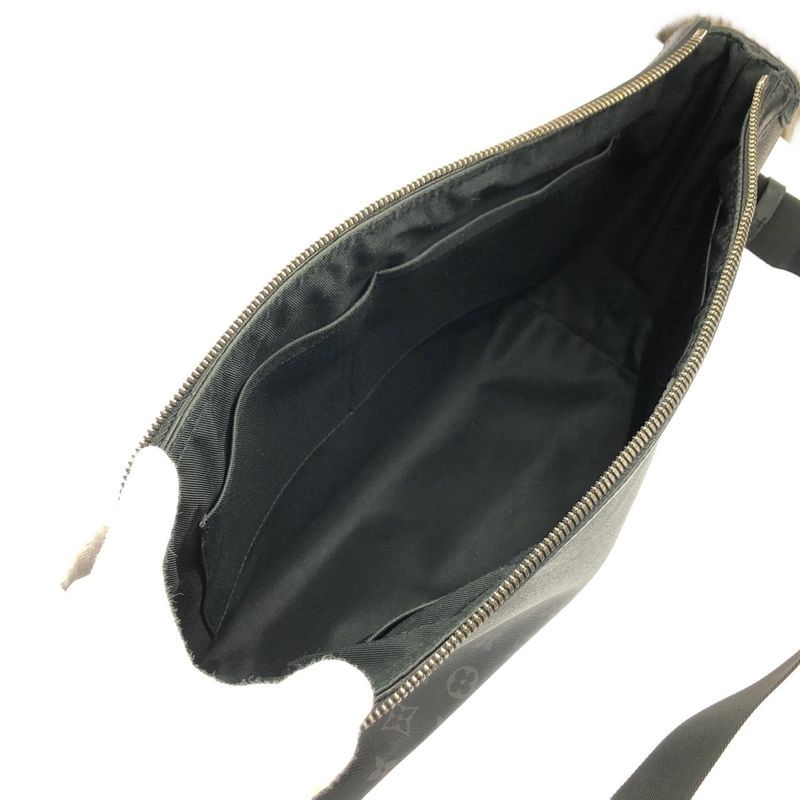 Louis Vuitton Monogram Eclipse Odyssey Messenger MM Shoulder Bag