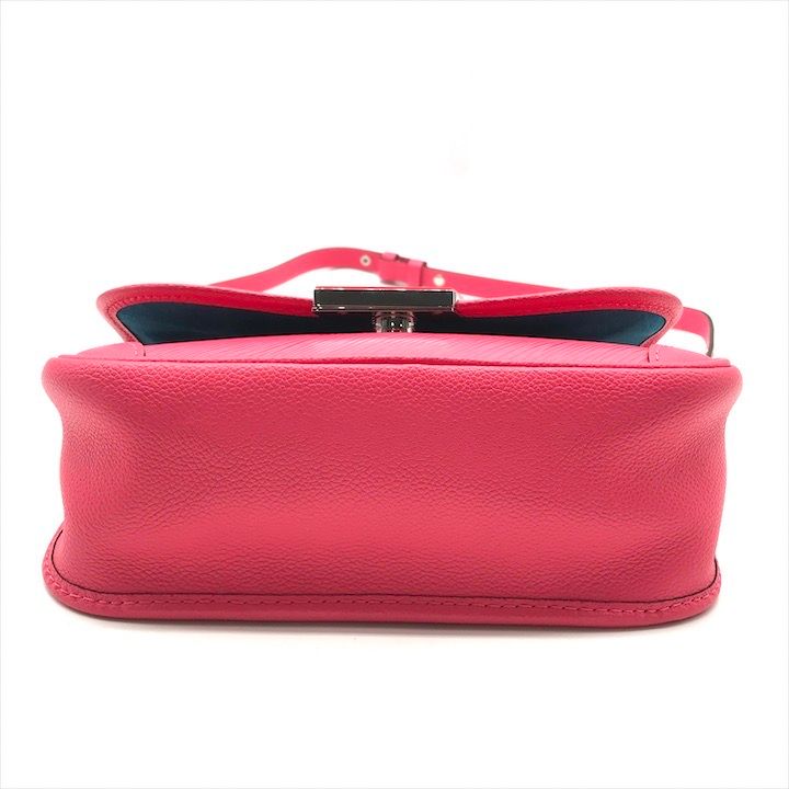 Louis Vuitton Epi Buci NM Pink Shoulder Bag