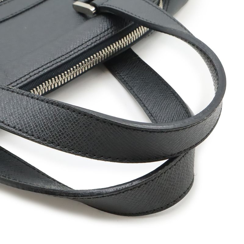 Louis Vuitton Taiga Igor Business Bree Case Document Purse Calf Leather