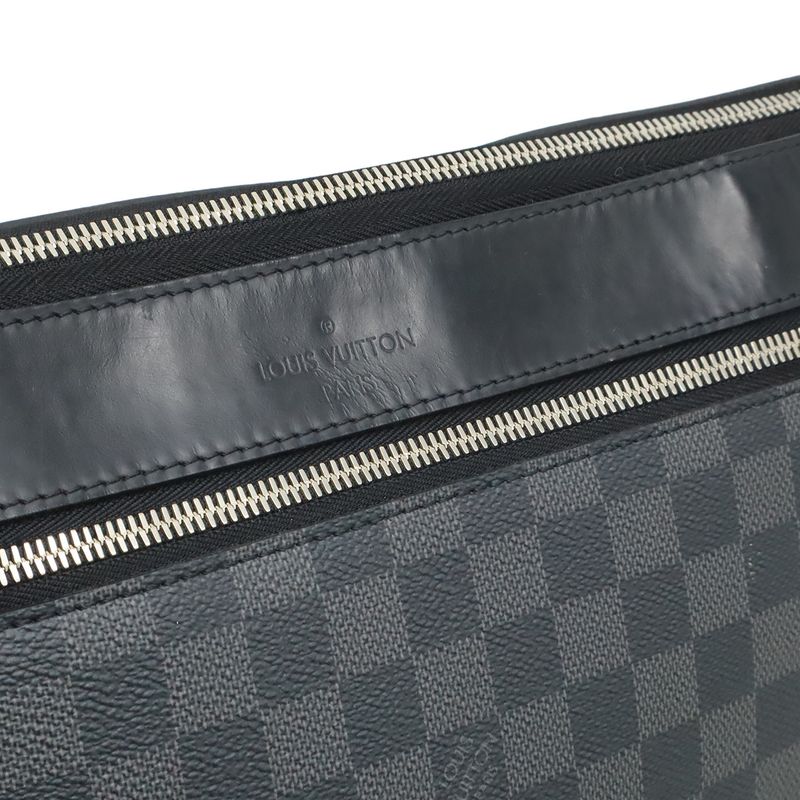 Louis Vuitton Damier Graphite Mick MM NM Shoulder Bag